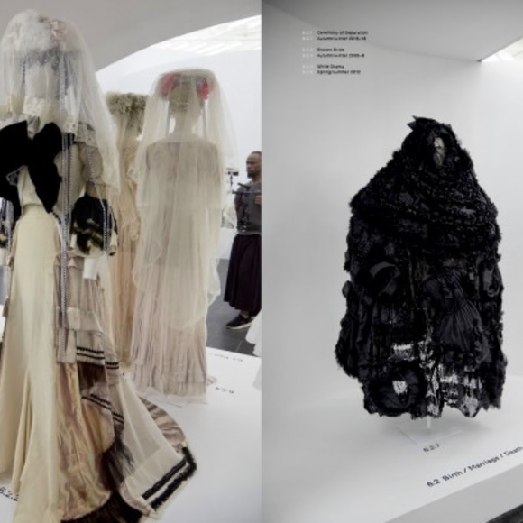 SWITCH Vol.35 No.7 Rei Kawakubo Comme des Garcons Bjork THE MET book - Picture 5 of 8